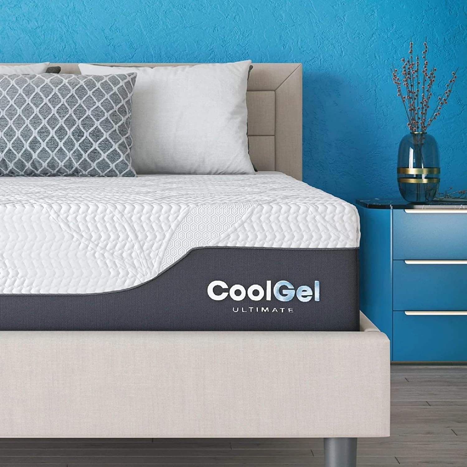 Classic Brands Cool Gel Memory Foam 12-Inch Mattress with Pillow, CertiPUR-US Certified, Mattress in a Box, Queen