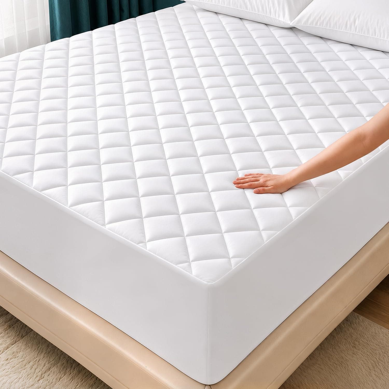 Utopia Bedding Quilted Fitted Mattress Pad Queen - Mattress Protector Topper with Deep Pocket Stretches up to 