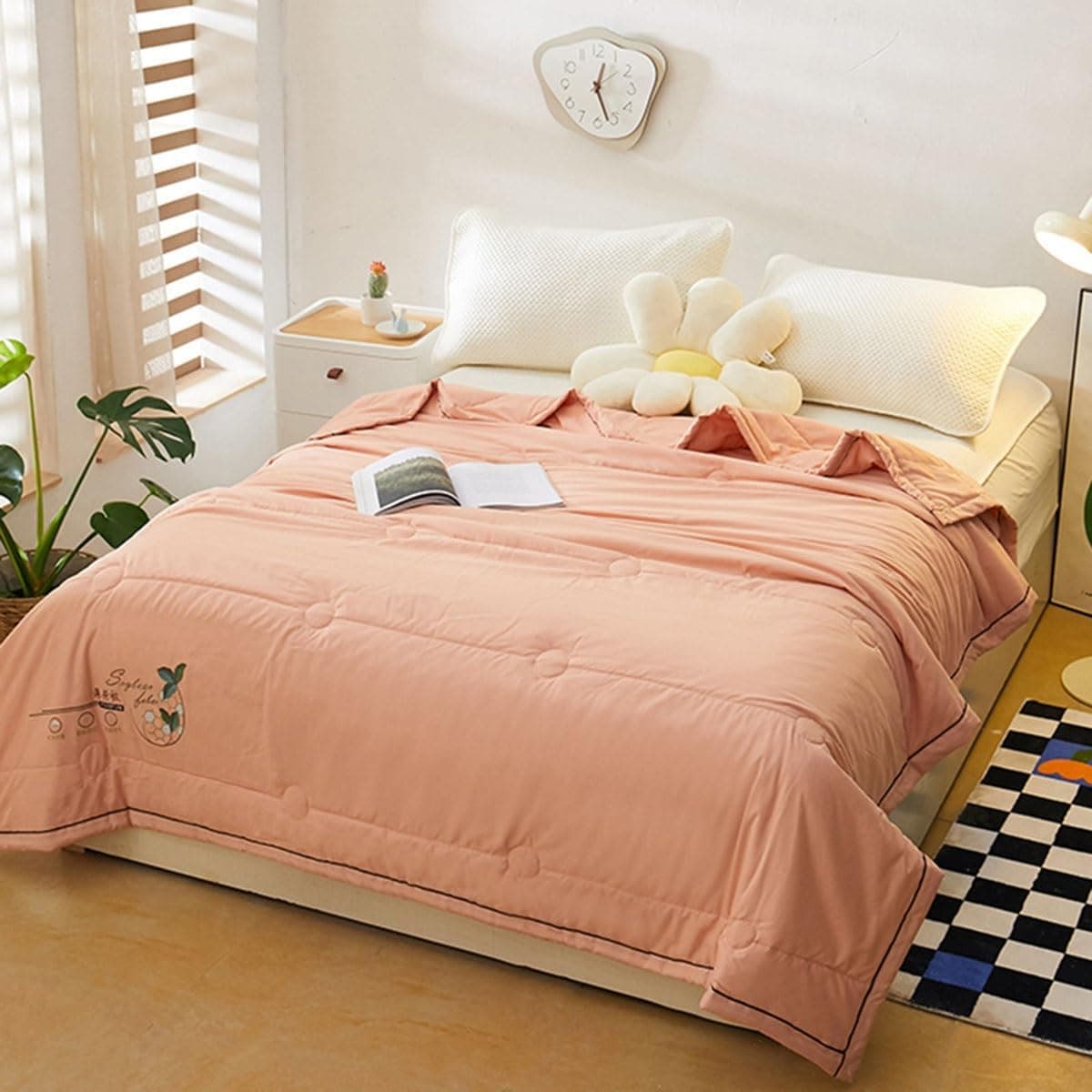 Cooling Comforter Quilt Queen/King Size, Summer Cooler Quilt for Hot Sleepers and Night Sweats Ice Blanket Coolers Comforter Breathable All Season Lightweight