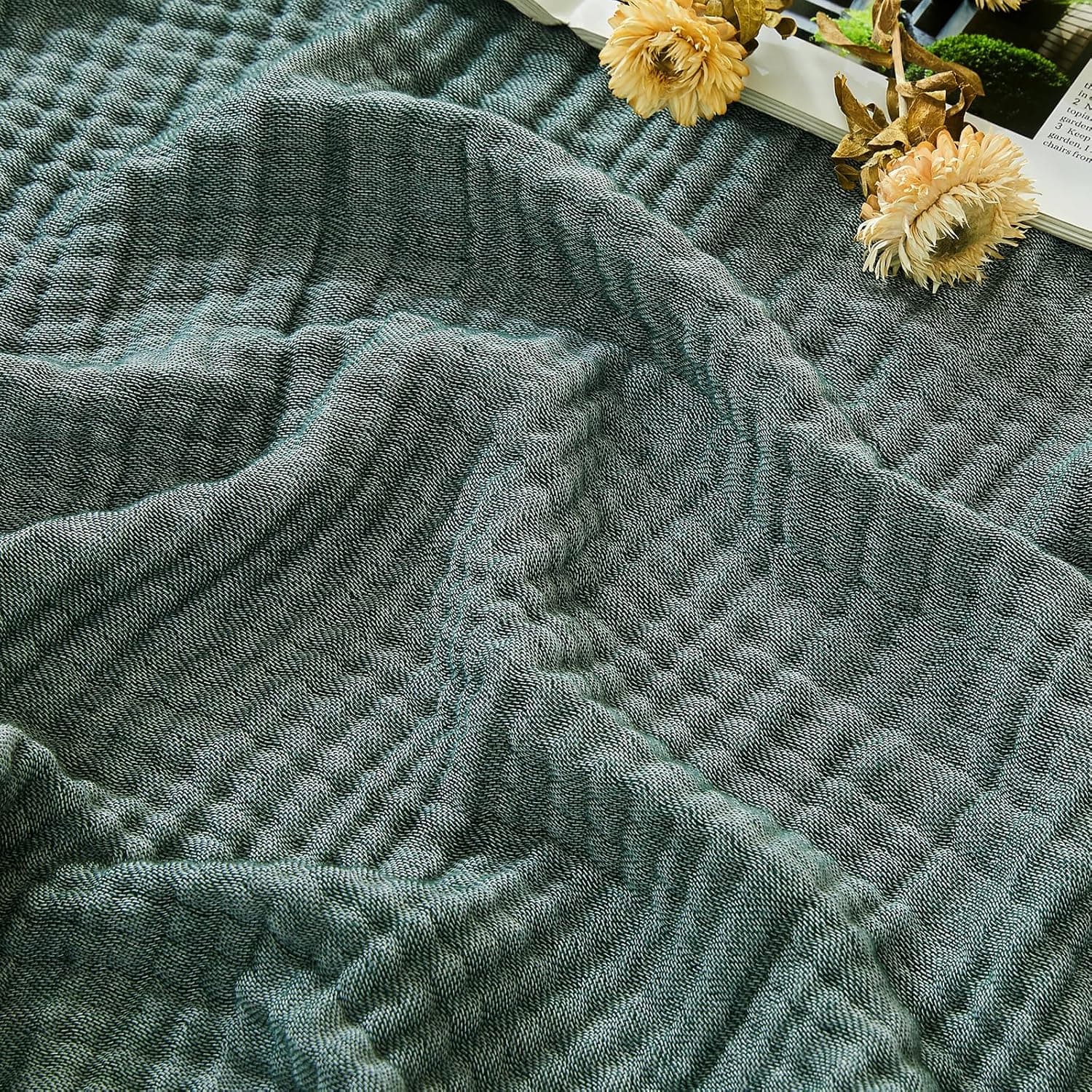 EMME Cotton Muslin Queen Blanket Bed Layering Bedspread Coverlet Breathable Gauze Soft Lightweight Blankets (Heather Forest Green, 90"x90")